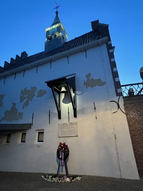 4 mei